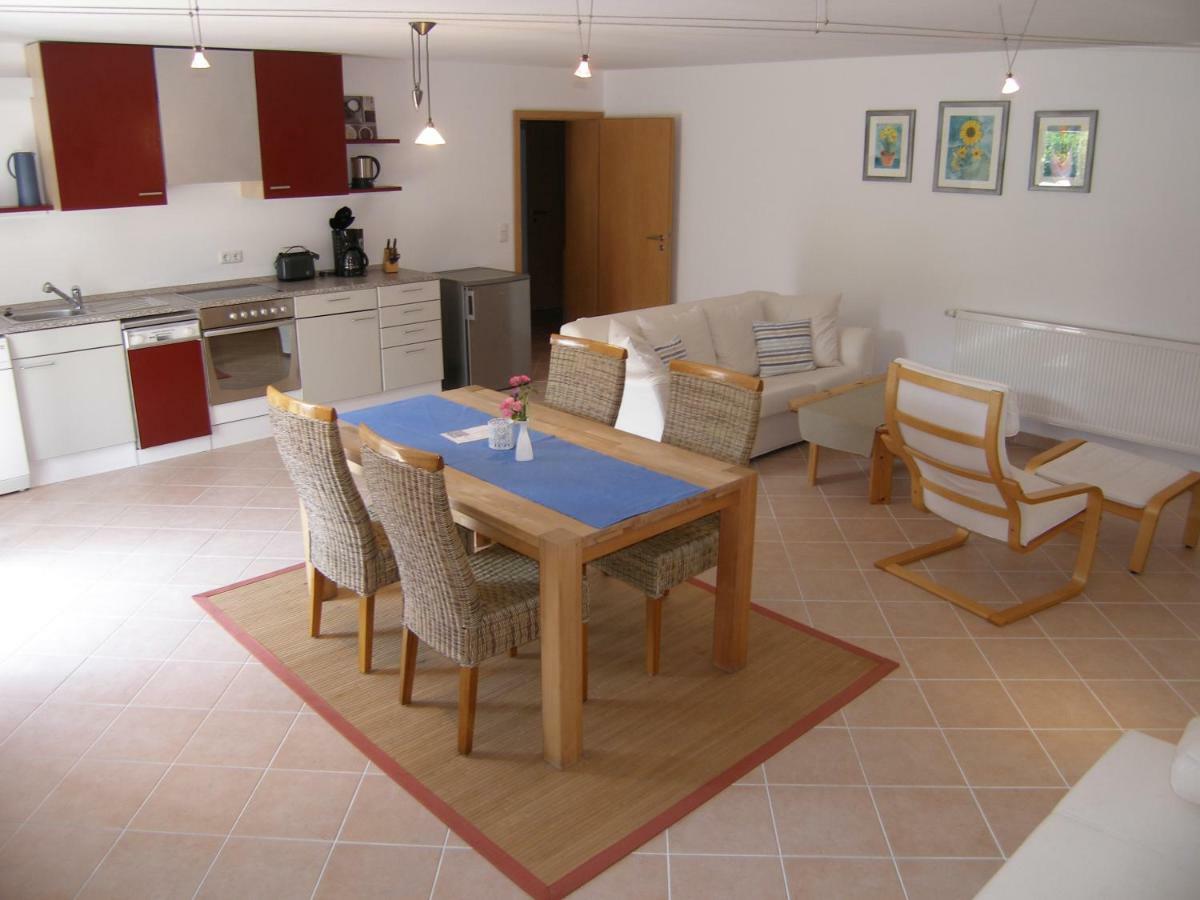 Ferienwohnung Stettfeld Eksteriør billede